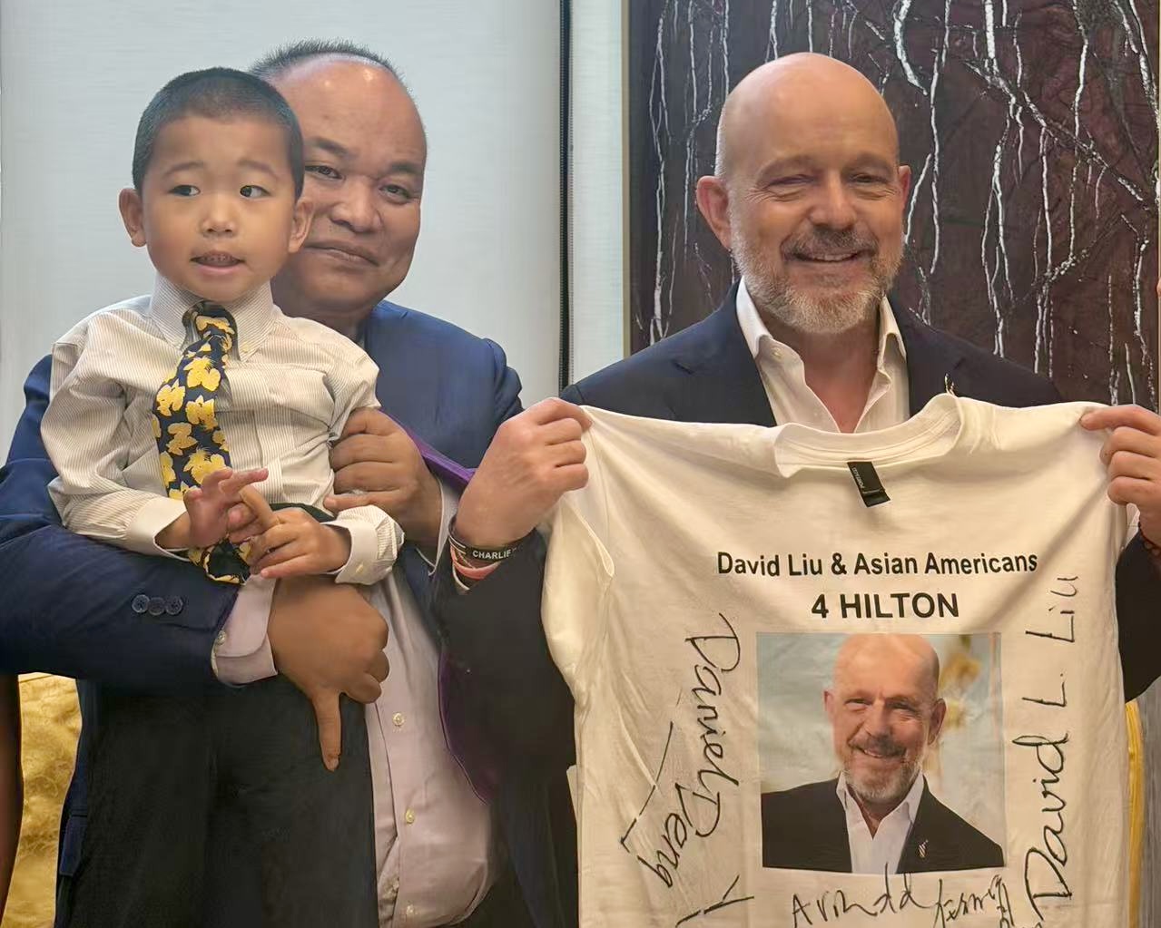 从旁观者到参与者：华裔力量亮相Steve Hilton选举之夜