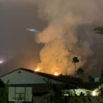 Azusa山坡突发火灾逼近住宅！经扑救火势已基本受控